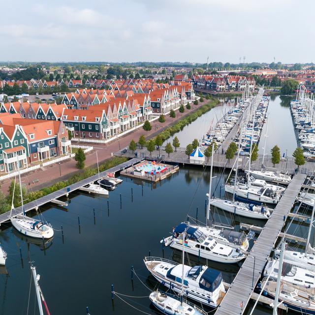 Vakantiepark Roompot Marinapark Volendam