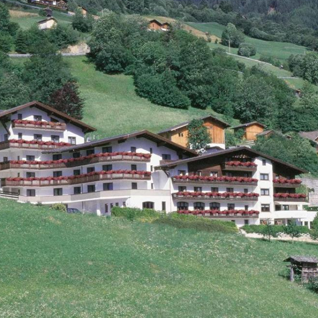 Hotel Alpenfriede