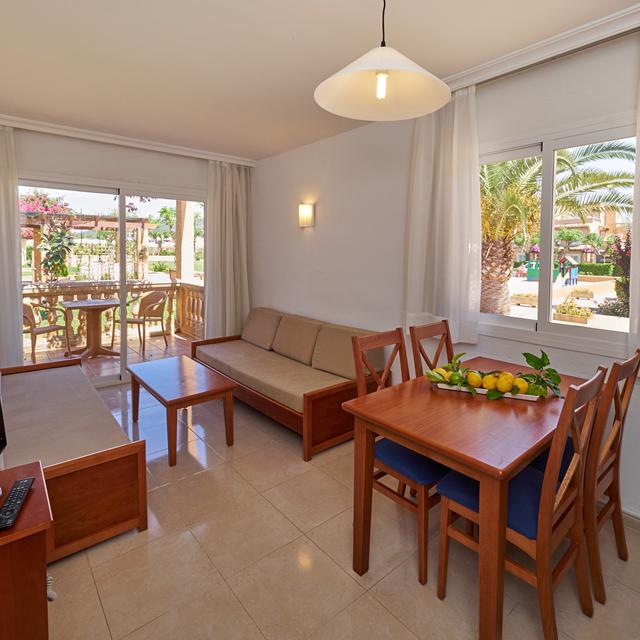 Aparthotel Ciudad Laurel