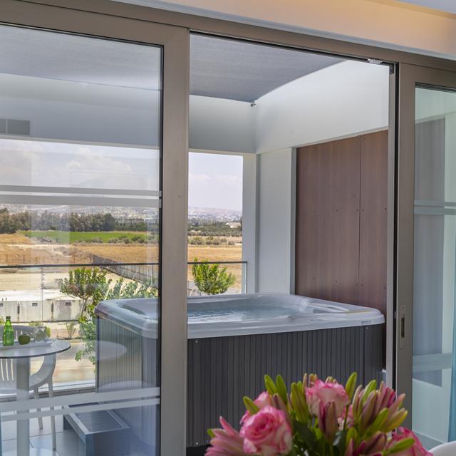 The IVI Mare – adults only