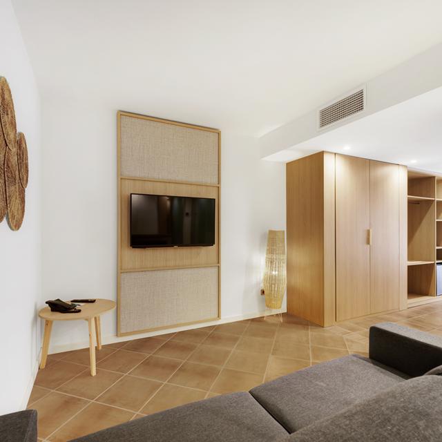 Hotel Occidental Cala Viñas