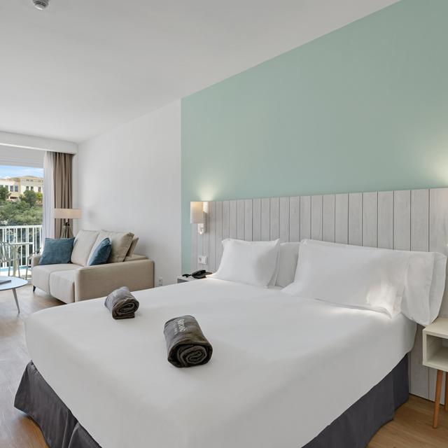 Barcelo Ponent Beach