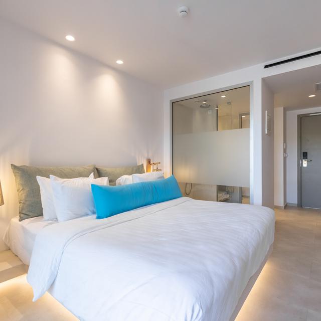 Tsamis Zante Suites – adults only