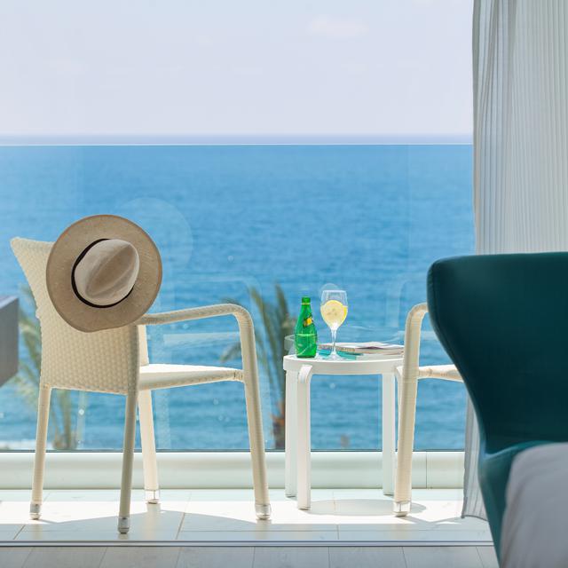 Tsokkos King Evelthon Beach Hotel & Resort