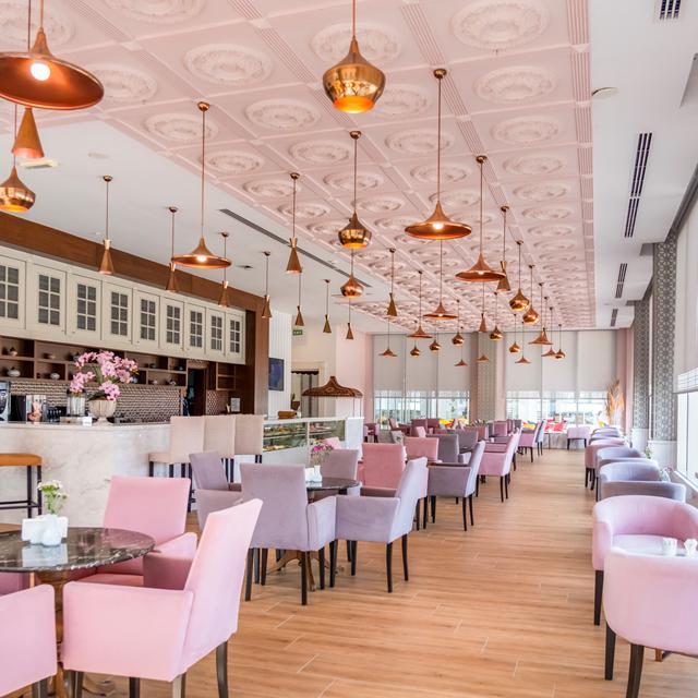 Hotel Royal Atlantis Spa & Resort