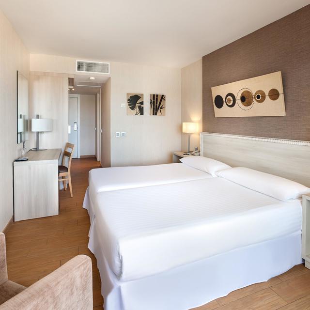 THB Lanzarote Beach – logies en ontbijt