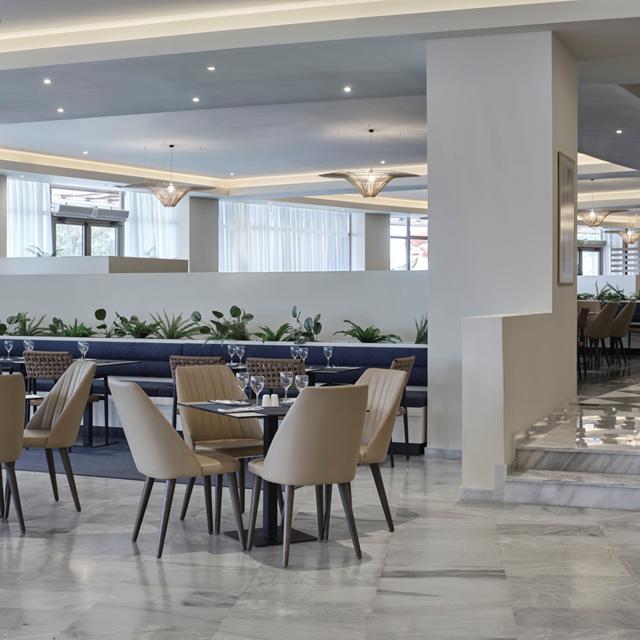 Hotel Atlantica Ocean Beach Resort