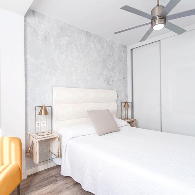 Bristol Sunset Beach