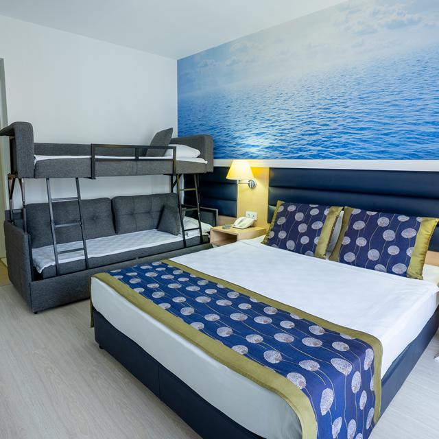 Hotel Club Aqua Plaza