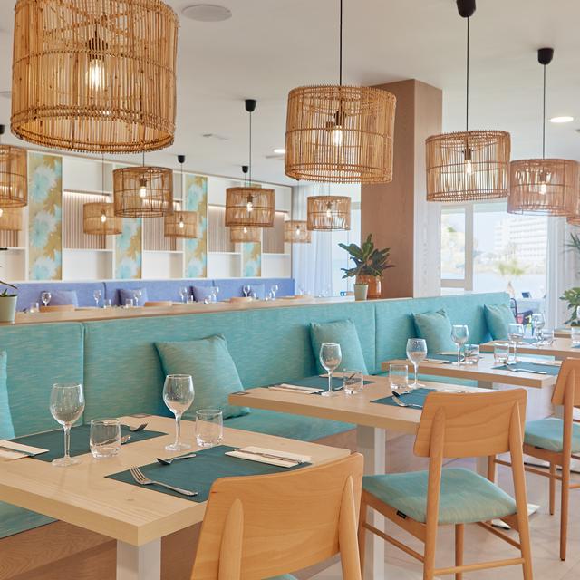 Universal Aparthotel Elisa