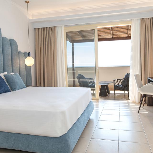 Hotel Grand Blue Beach Resort