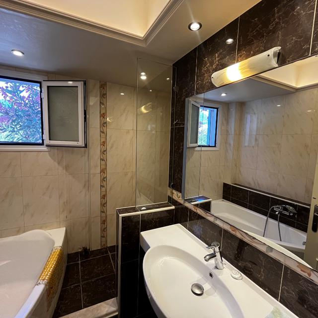 Athesis Hotel Apartments (voorheen Iris)