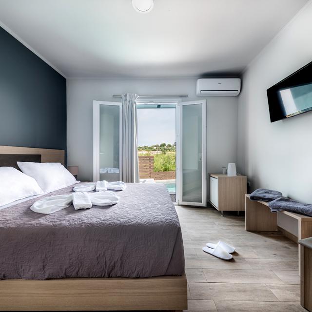 Zante Calinica Hotel & Suites