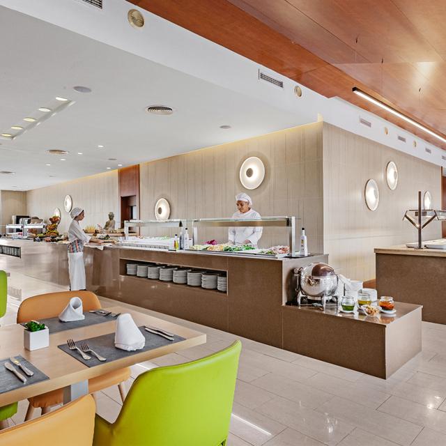 Aparthotel VIVA Eden Lago