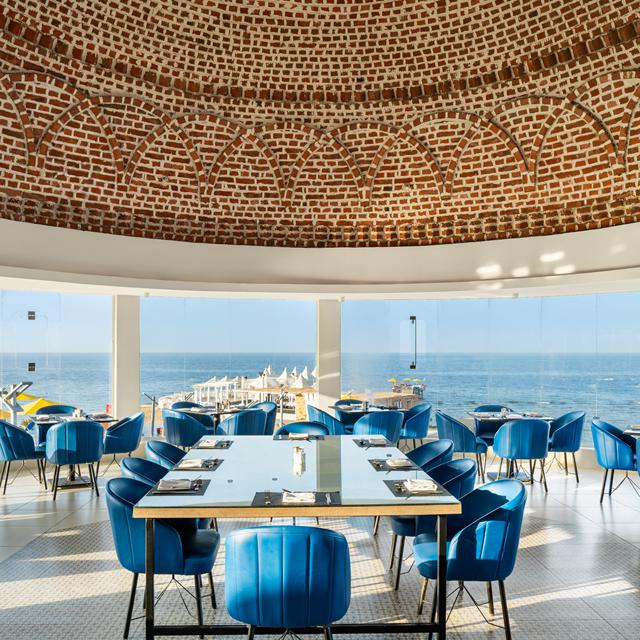 49357583-Original
