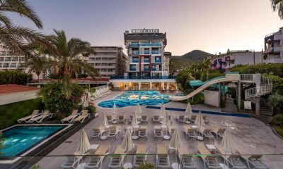 White City Beach Hotel