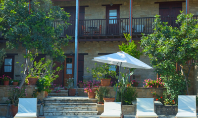Eveleos Country House
